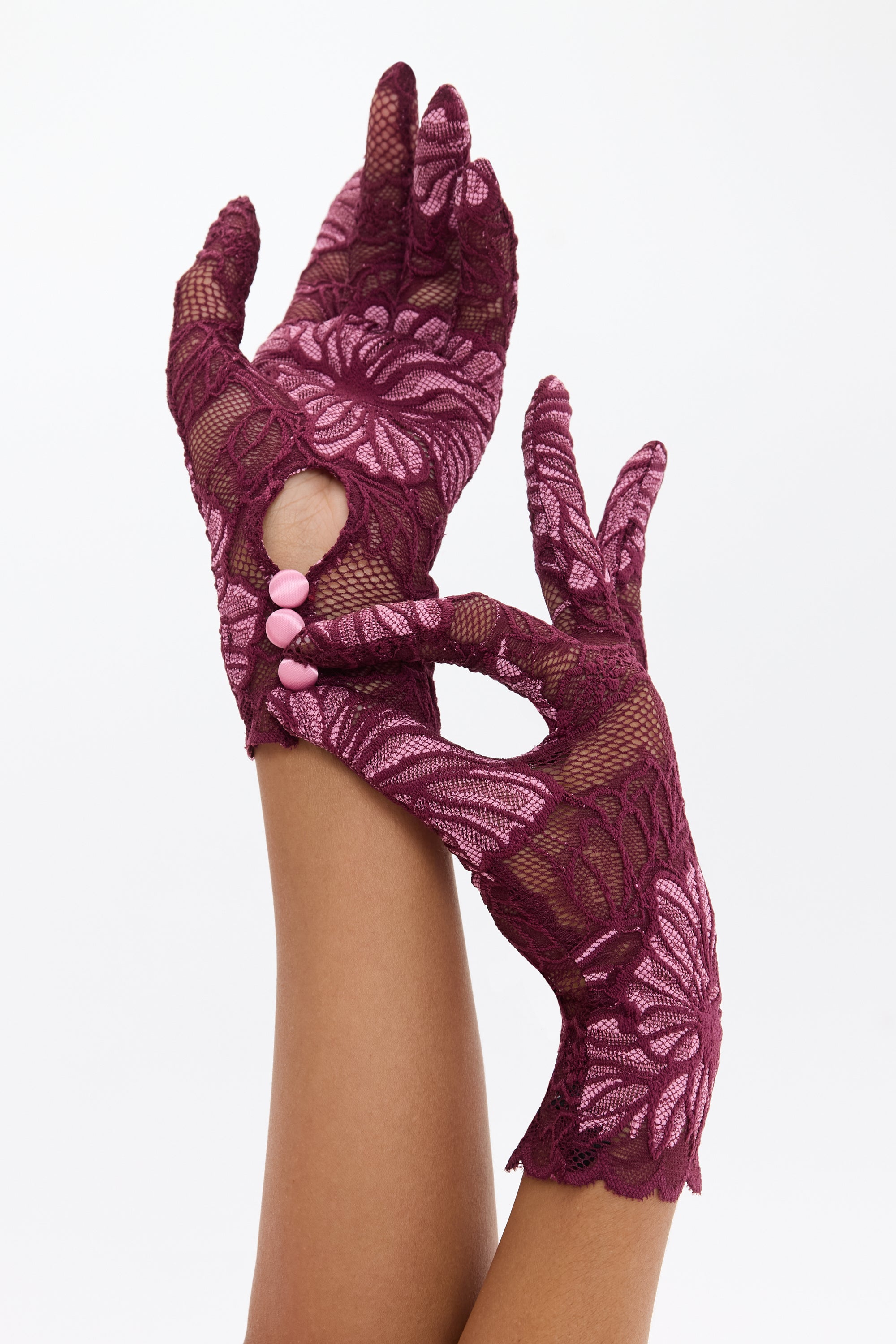 Holly Lace Gloves